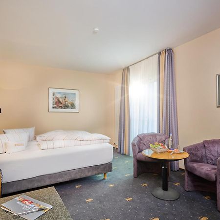 Hotel Theresientor Щраубинг Екстериор снимка