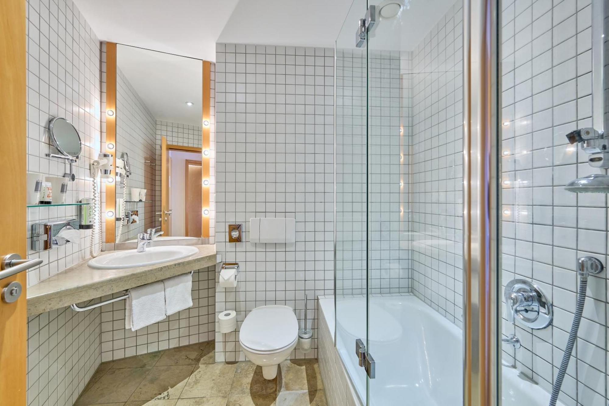 Hotel Theresientor Щраубинг Екстериор снимка
