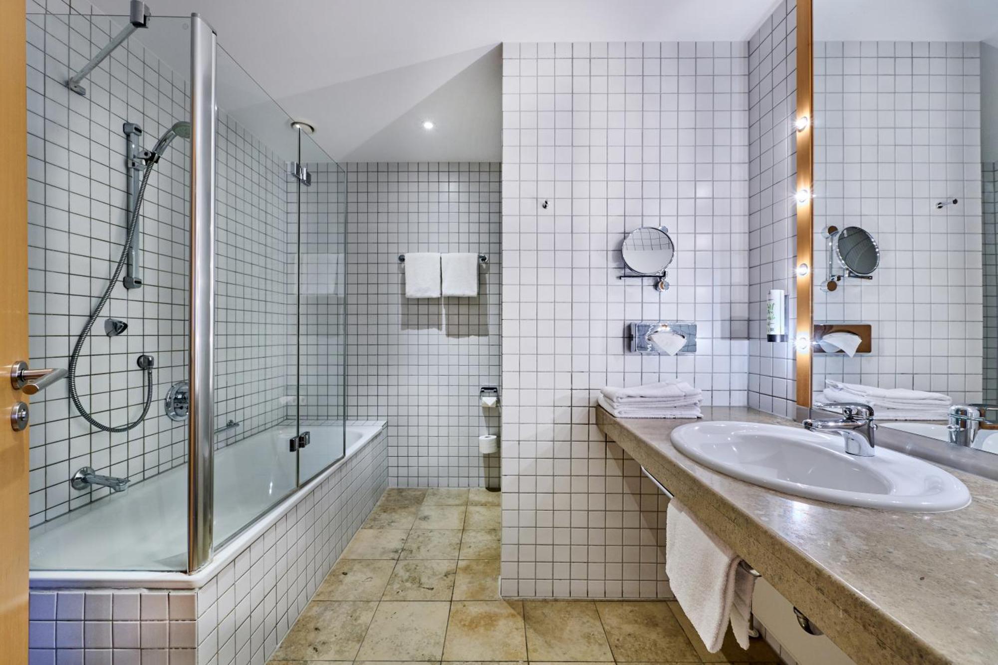 Hotel Theresientor Щраубинг Екстериор снимка