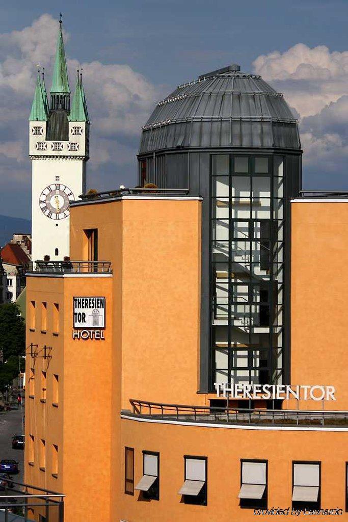Hotel Theresientor Щраубинг Екстериор снимка