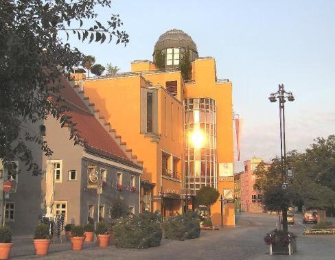 Hotel Theresientor Щраубинг Екстериор снимка