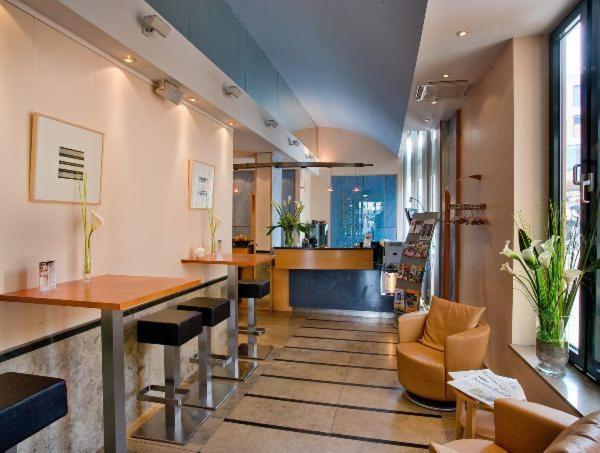 Hotel Theresientor Щраубинг Екстериор снимка